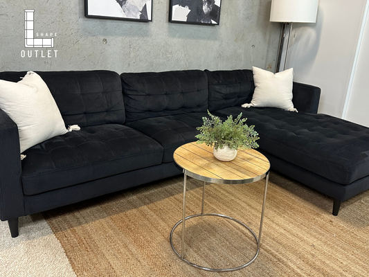 Tufted sectional